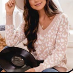 Taupe Animal print V-neck sweater